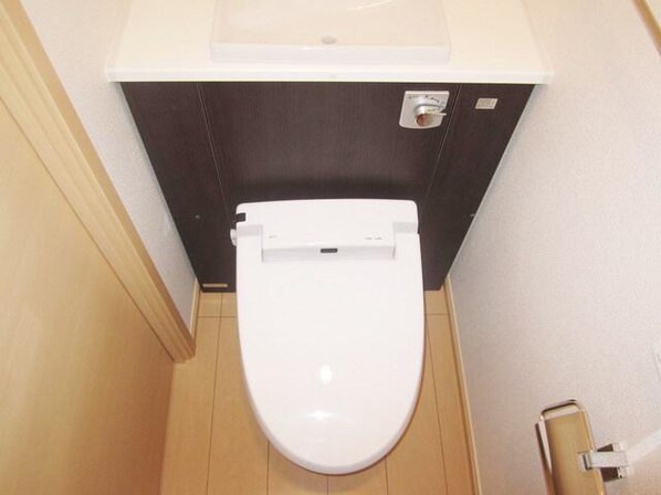 グランクレシアの物件内観写真